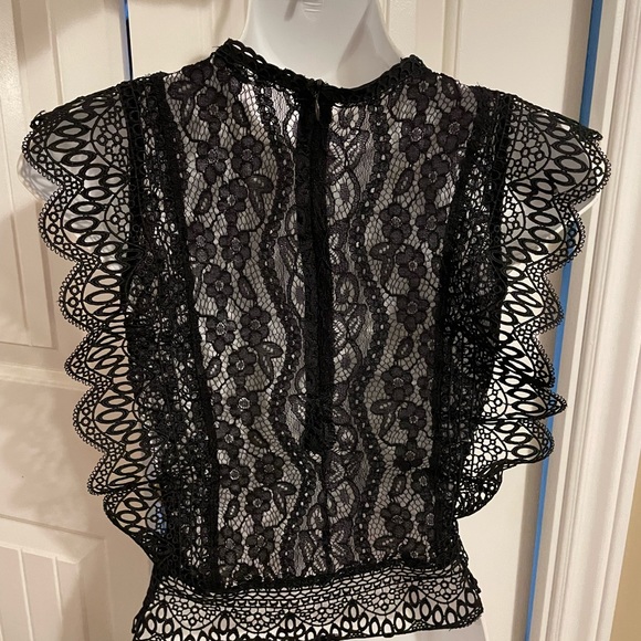 Sz.Sm Black lace too by Zara - Picture 3 of 7